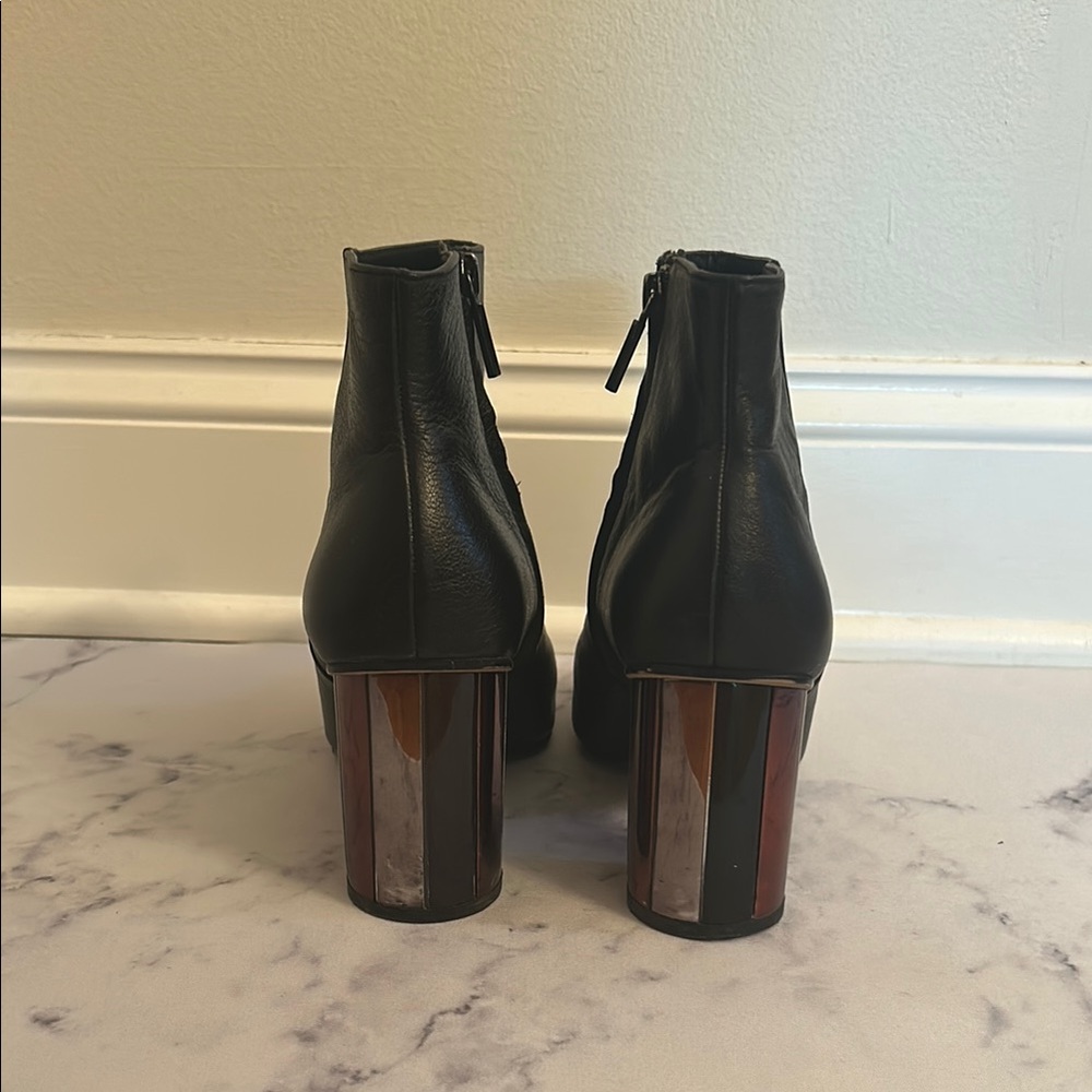 Zara Black Ankle Boots with Round Heel Size 9 (40) - Picture 4 of 16
